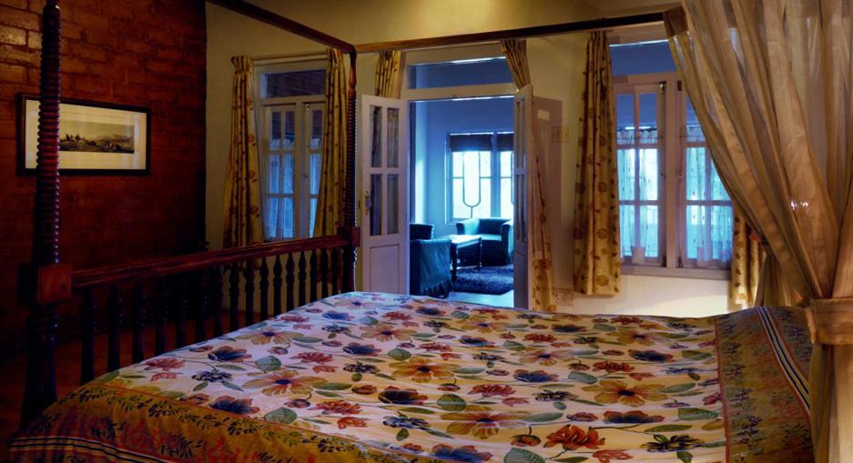 Lymond House Hotel Ooty Kültér fotó